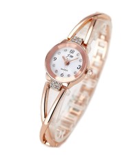 Ladies Steel Band Bracelet Life Waterproof Quartz Electronic Ladies Fashion Bracelet Watch